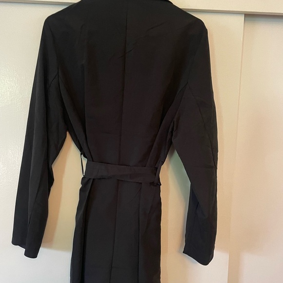 Black Trench Coat new with tag - Picture 2 of 4